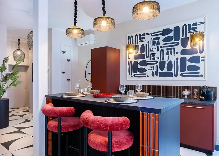 Host Inn Bien-Etre Spa Jacuzzi Downtown