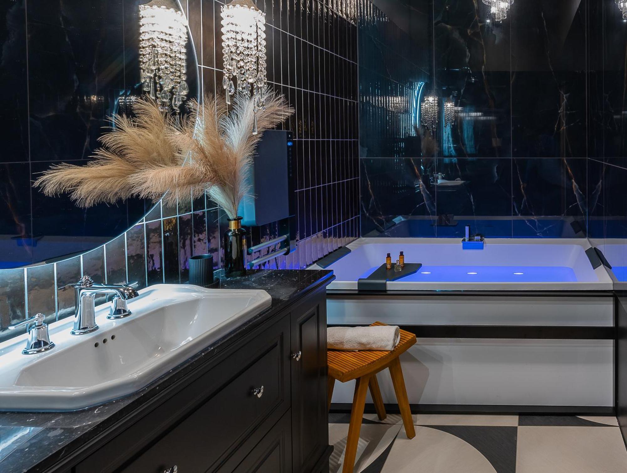 Host Bien-etre Jacuzzi Downtown