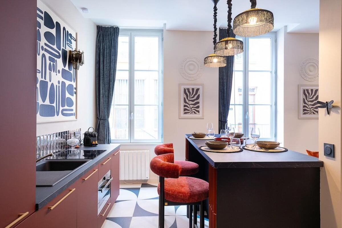 Host Bien-etre Jacuzzi Downtown Appartement